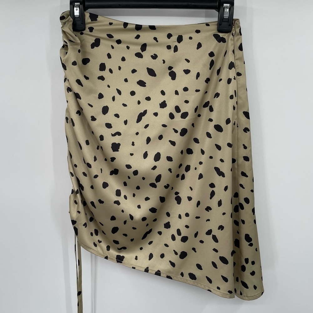 NEW! Le Lis Green & Black Satin Leopard Skirt